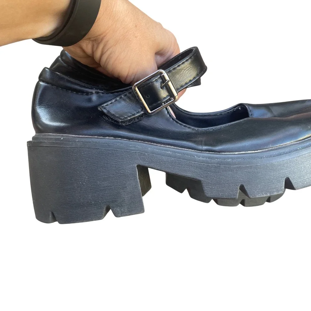 Platform Mary Janes Size 40 / 9 US Goth Grunge Whimsigoth 90s Dark Academia READ